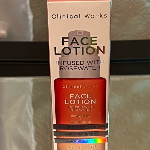 Clincial Works Face Lotion infused with Rosewater lightweight & moisturizing NIB - Picture 6 of 8